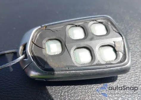 2019 Cadillac Xt5 Luxury from USA, damaged, VIN 1GYKNCRS8KZ276516